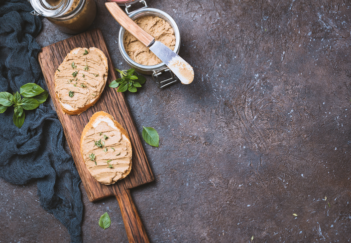 Mezza Pate Chicken pie spicy